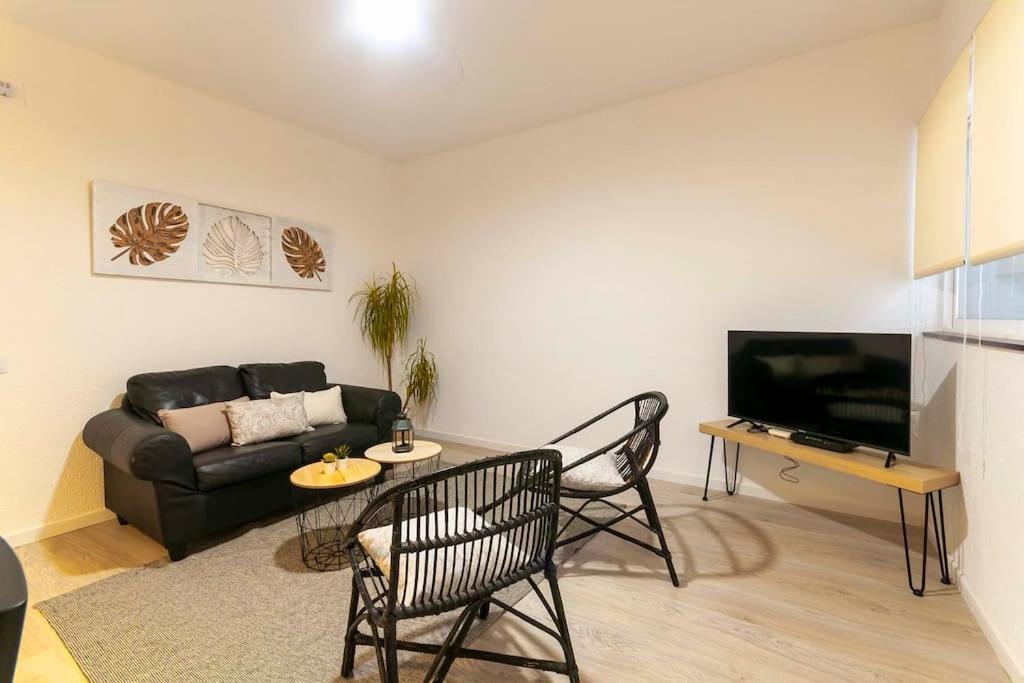 Modern,Cozy And Centric Apartment Next To Beach อาลิกันเต ภายนอก รูปภาพ