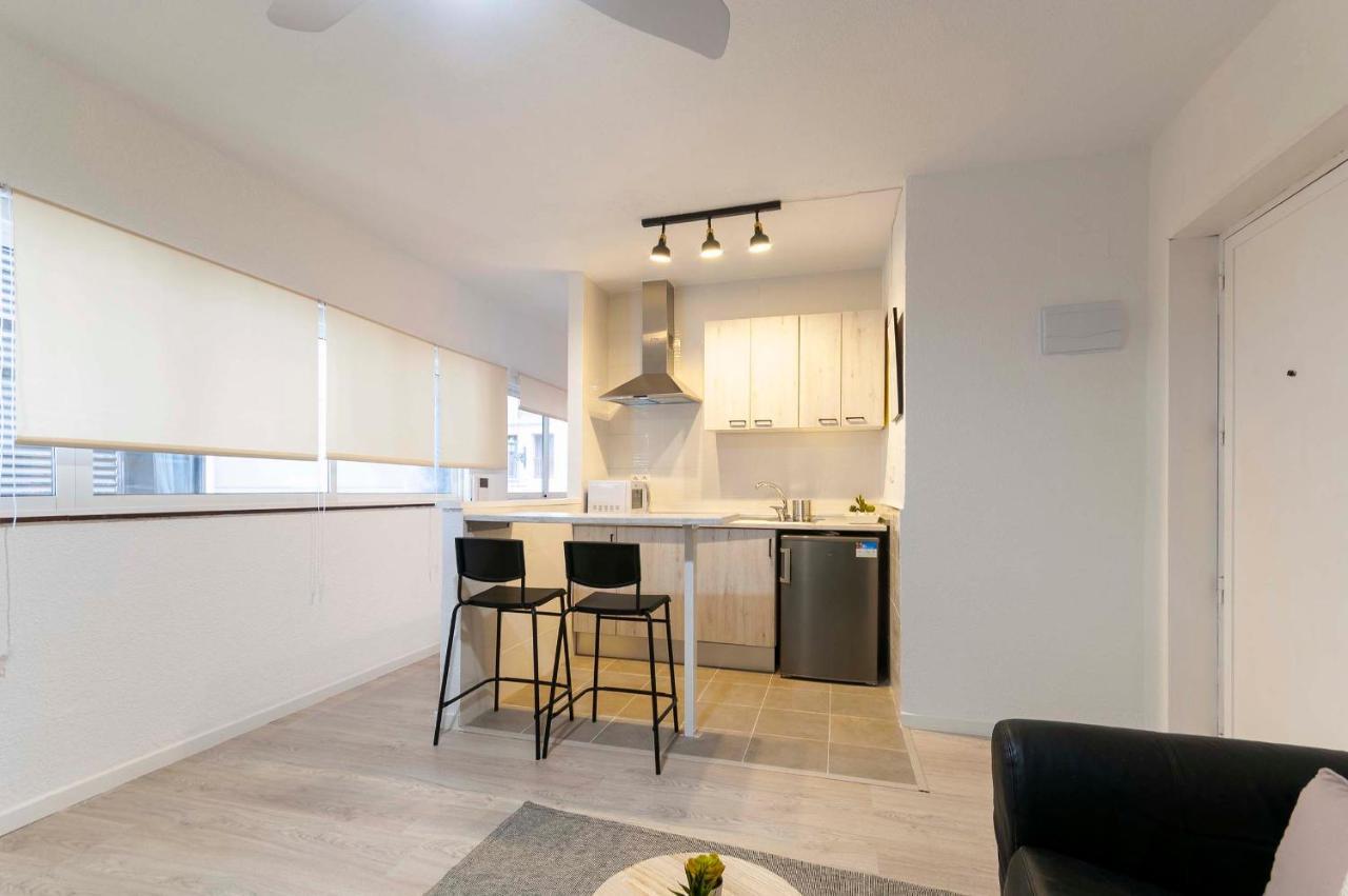 Modern,Cozy And Centric Apartment Next To Beach อาลิกันเต ภายนอก รูปภาพ